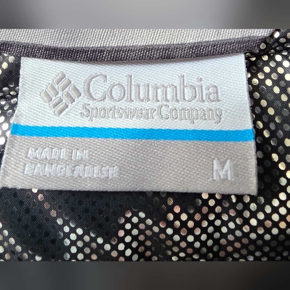 Columbia Women's Black Puffer Vest - Picture 7 of 12